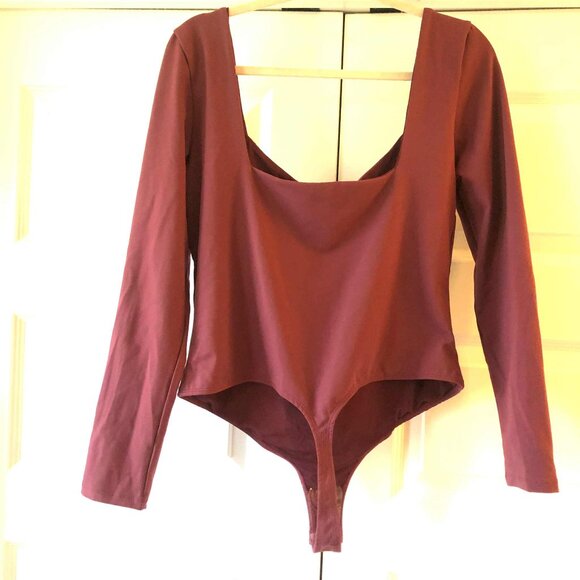 NWT INTIMATELY FREE PEOPLE Stars Aligned V-Wire Bodysuit LS Thong Wine XL - Picture 4 of 6